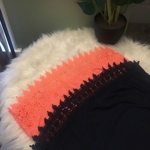 BUNDLE • 2 Crop Tops